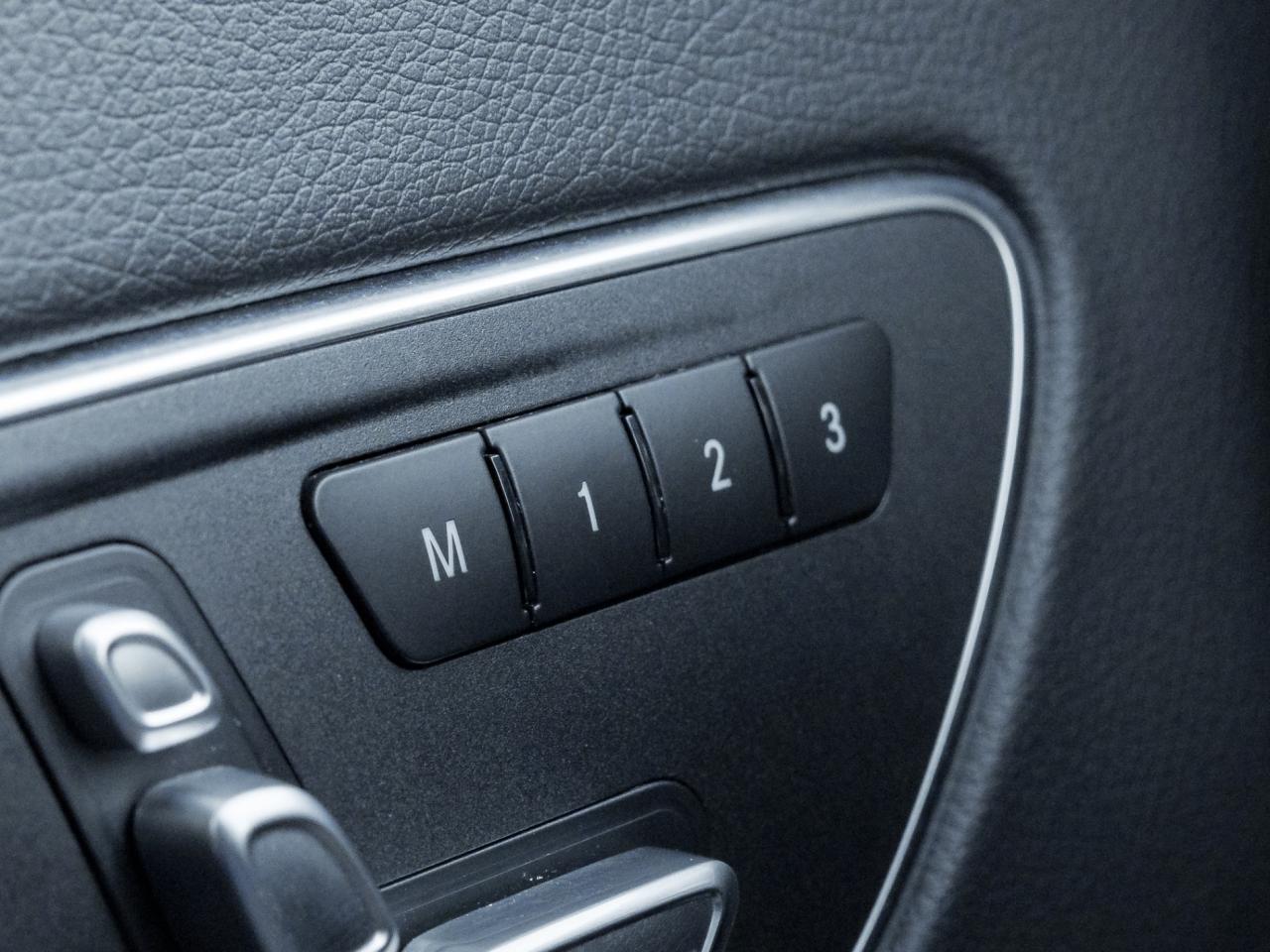 2019 Mercedes-Benz CLA-Class CLA 250 4MATIC Coupe, PANO SUNROOF Photo