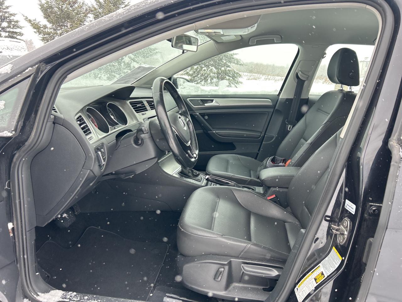 2015 Volkswagen Golf 1.8 TSI Comfortline   Leather   Heated Seats Photo