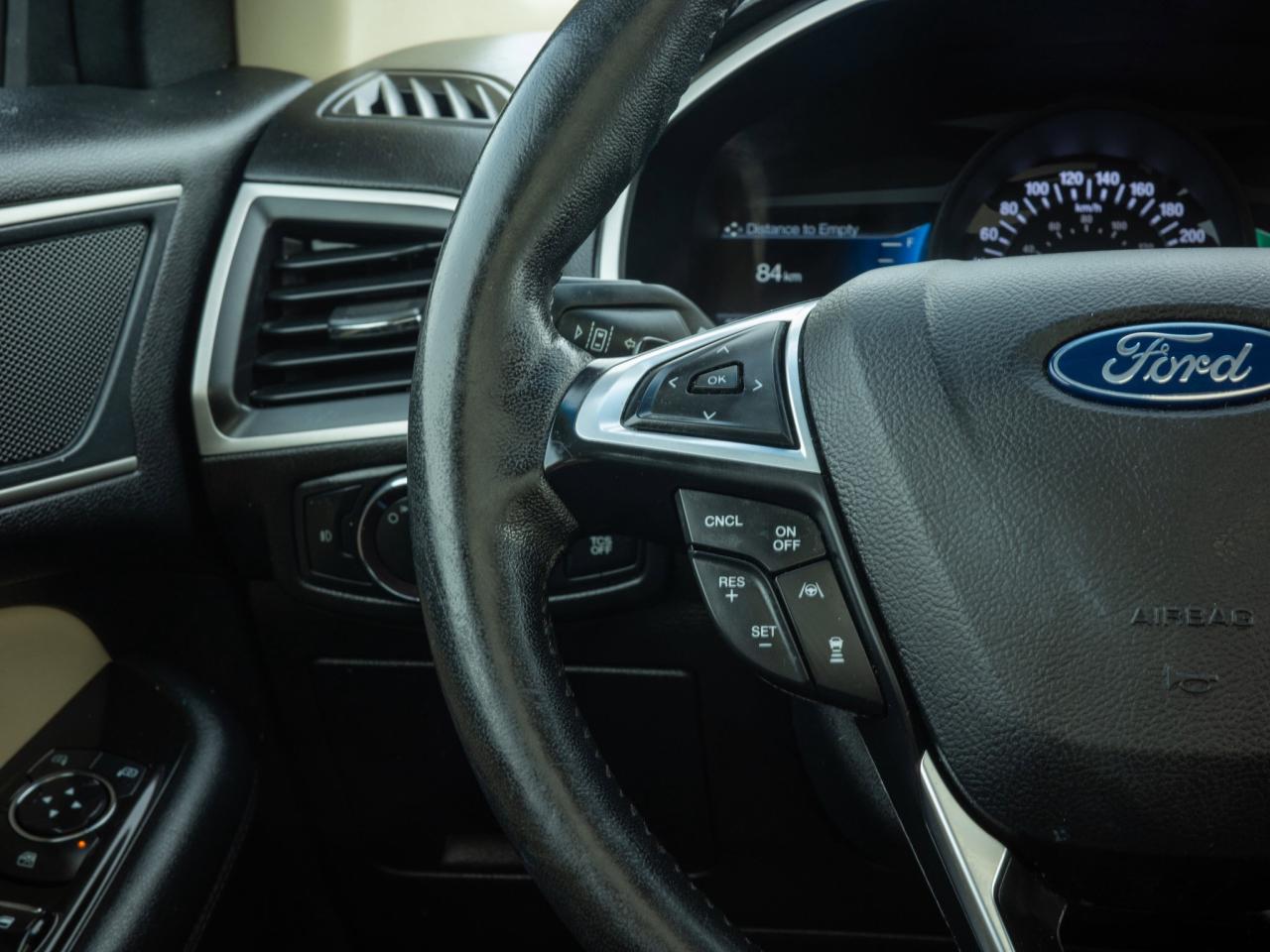 2019 Ford Edge SEL - Power Liftgate Heated Mirrors Photo