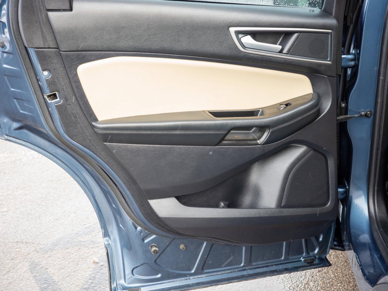 2019 Ford Edge SEL - Power Liftgate Heated Mirrors Photo