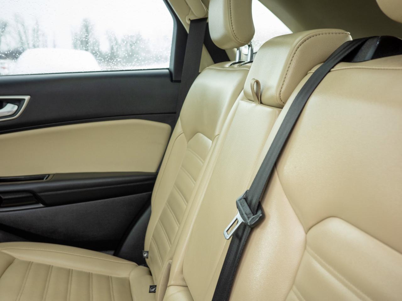 2019 Ford Edge SEL - Power Liftgate Heated Mirrors Photo