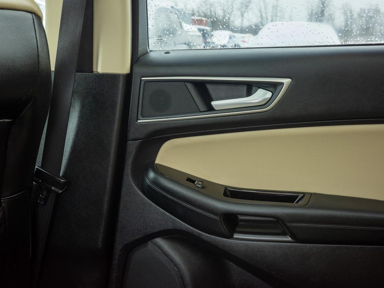 2019 Ford Edge SEL - Power Liftgate   Heated Mirrors Photo