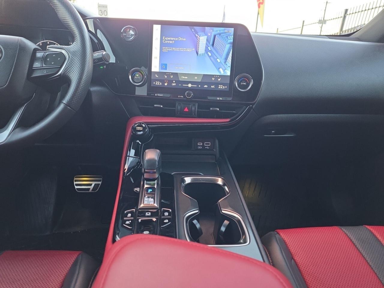 2022 Lexus NX NX 350 AWD F-Sport * HUD / RED SEATS / DRIVER ASSI Photo