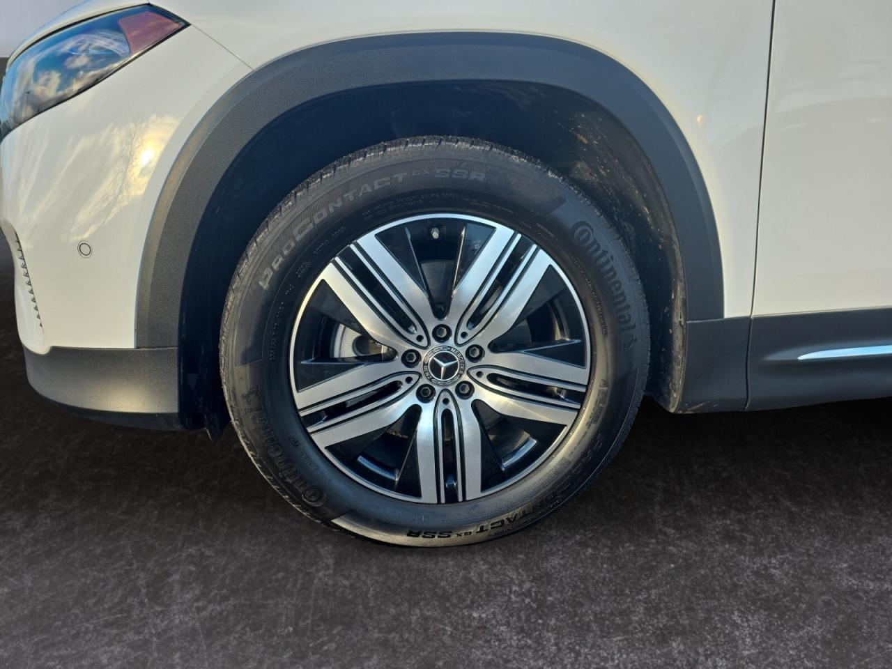 2025 Mercedes-Benz EQB EQB 300 4MATIC * NO ACCIDENTS / 1 OWNER / DRIVER A Photo