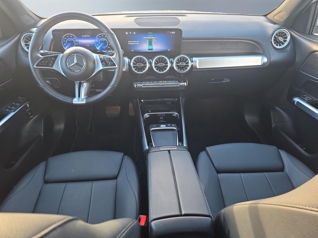 2025 Mercedes-Benz EQB EQB 300 4MATIC * NO ACCIDENTS / 1 OWNER / DRIVER A Photo