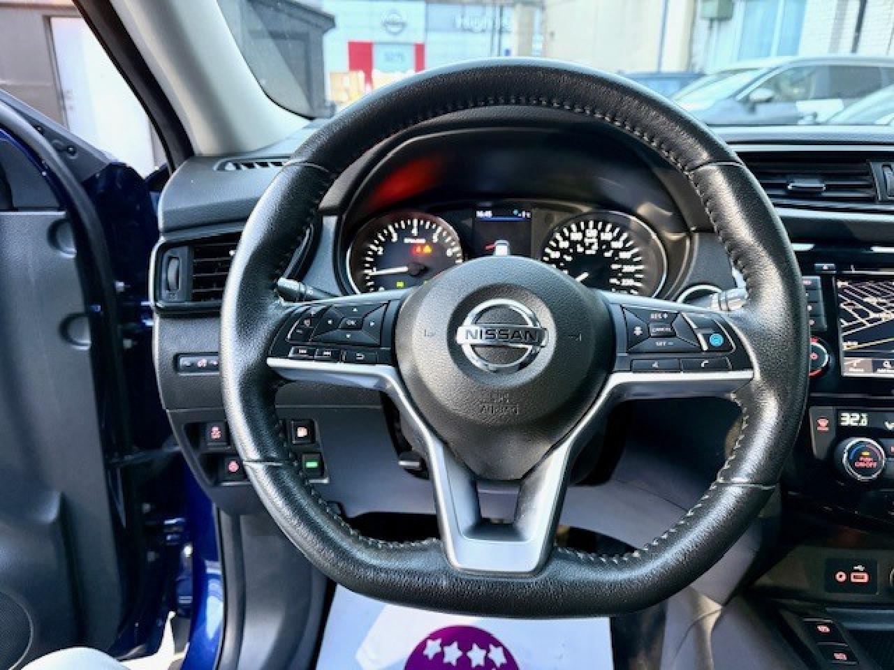 2020 Nissan Rogue SV TECH AWD, NAVI, AROUND VIEW, PANO ROOF, ALLOYS Photo