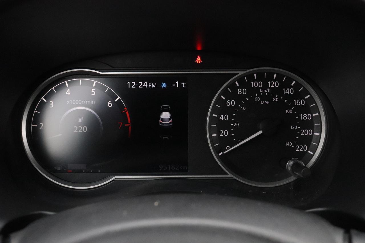 2018 Nissan Kicks  Photo