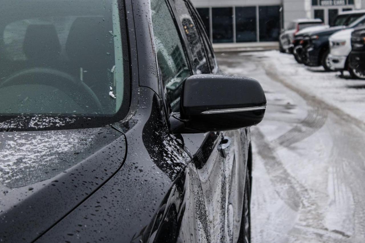 2016 Acura MDX SH-AWD 4dr Tech Pkg Photo