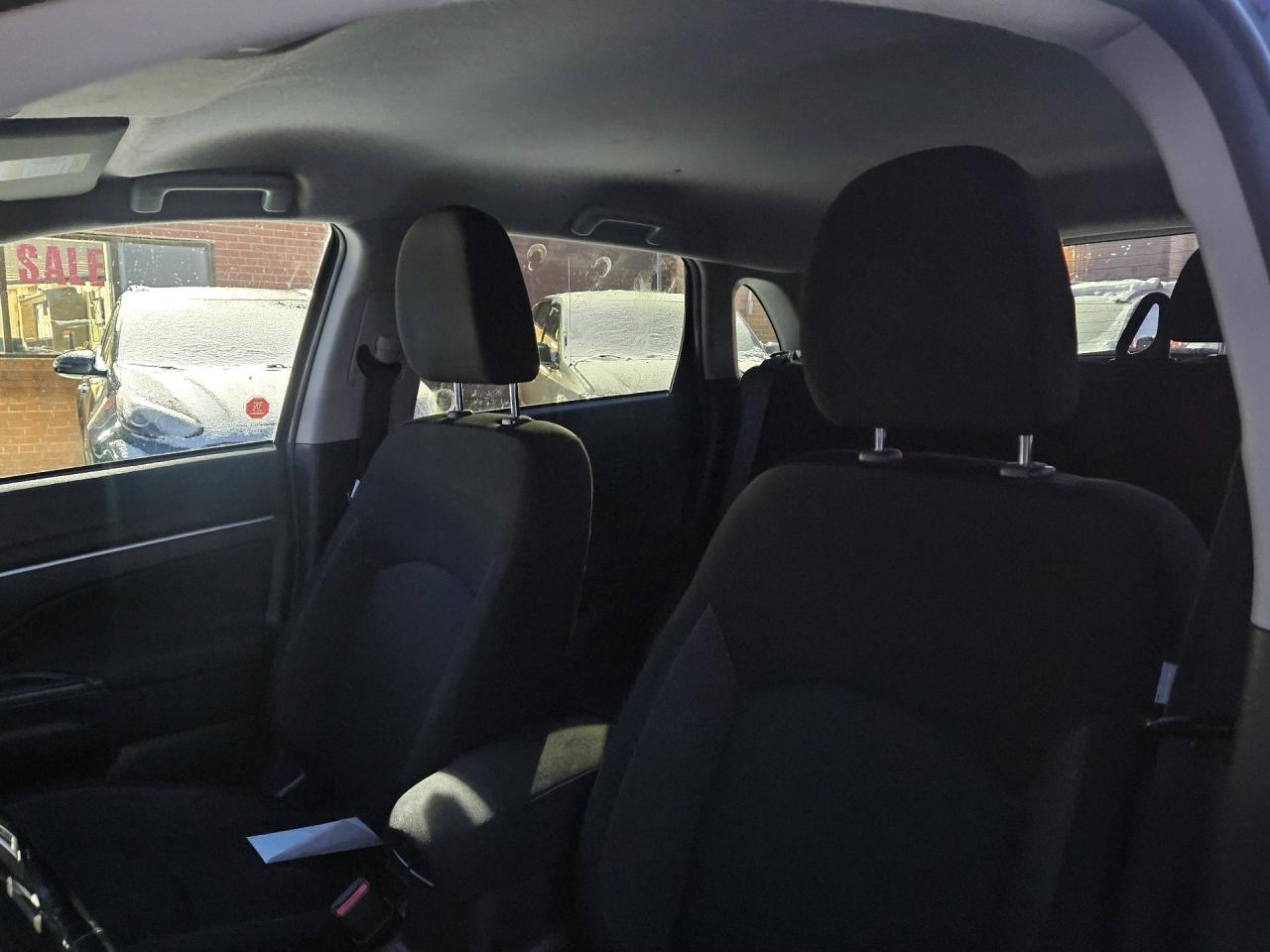 2011 Mitsubishi RVR 4WD 4dr CVT SE Photo