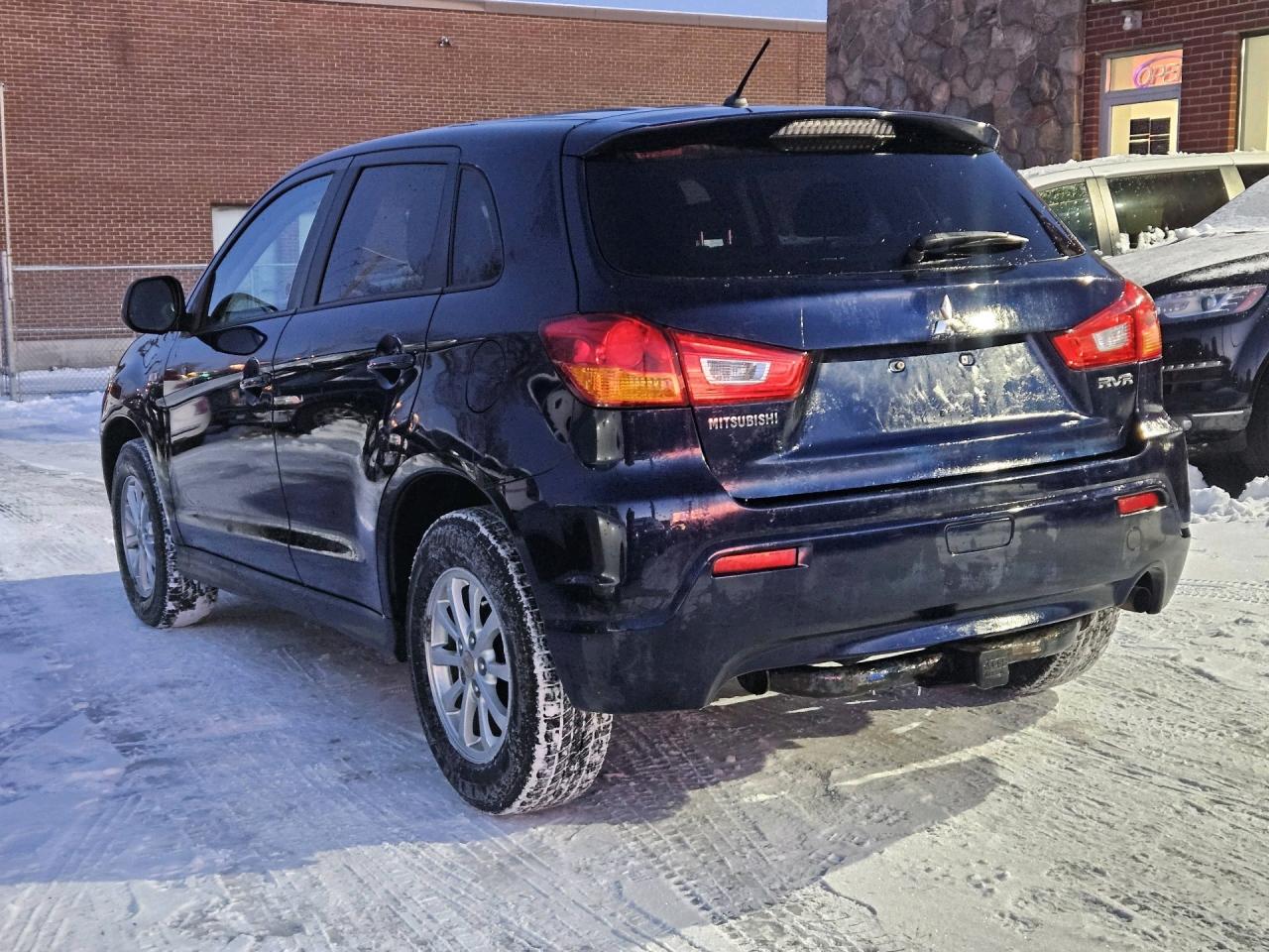 2011 Mitsubishi RVR 4WD 4dr CVT SE Photo