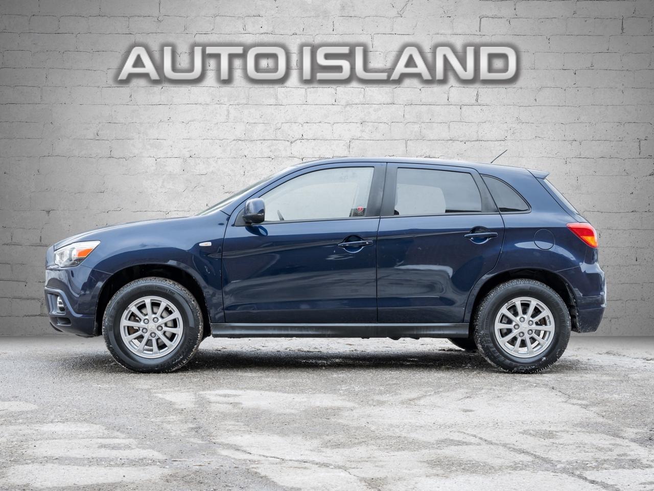 2011 Mitsubishi RVR 4WD  CVT SE, NO ACCIDENT, ONE OWNER , DEALER SERVI Photo4