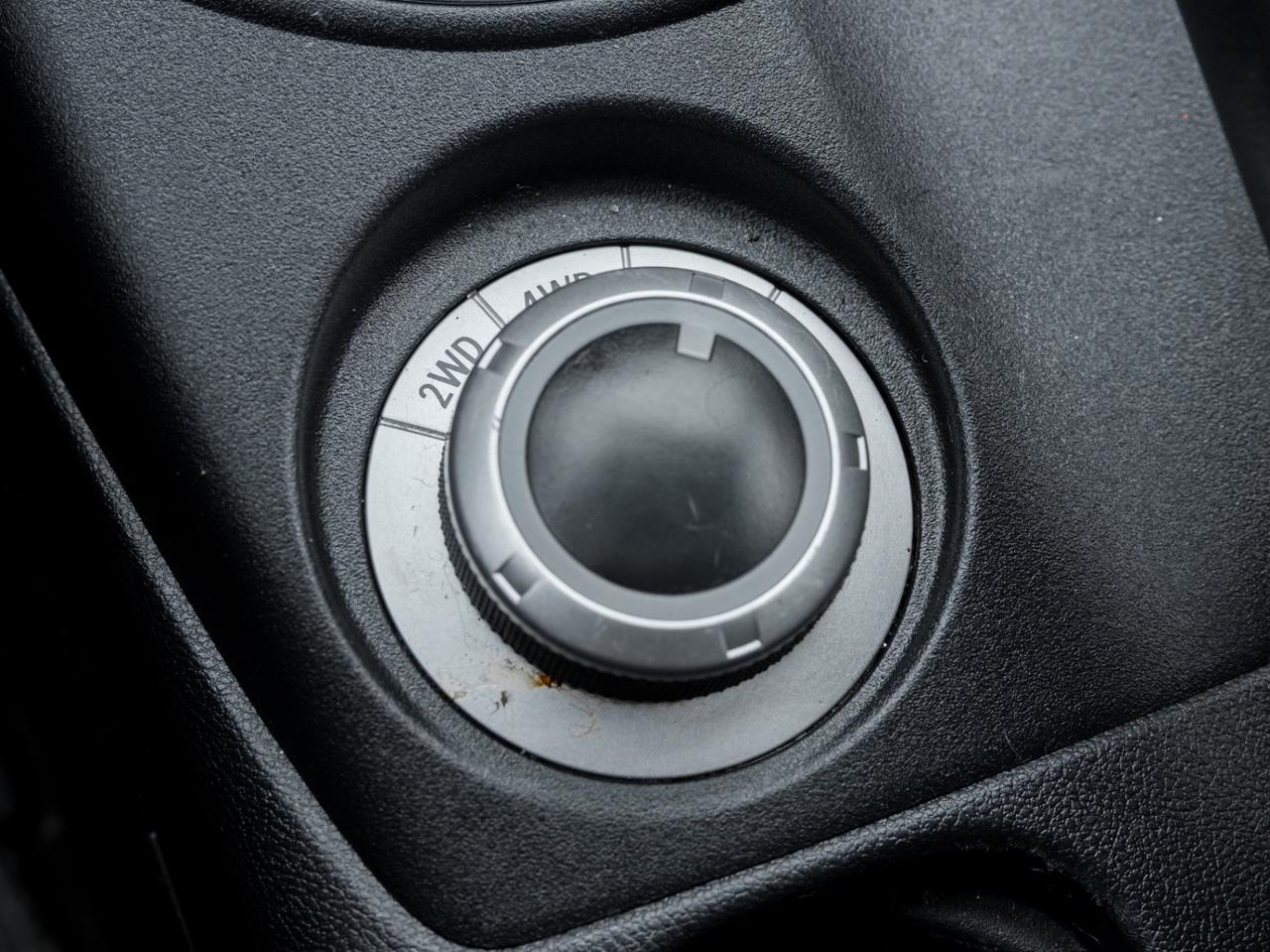 2011 Mitsubishi RVR 4WD  CVT SE, NO ACCIDENT, ONE OWNER , DEALER SERVI Photo