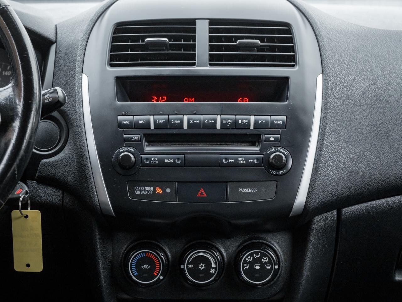 2011 Mitsubishi RVR 4WD  CVT SE, NO ACCIDENT, ONE OWNER , DEALER SERVI Photo