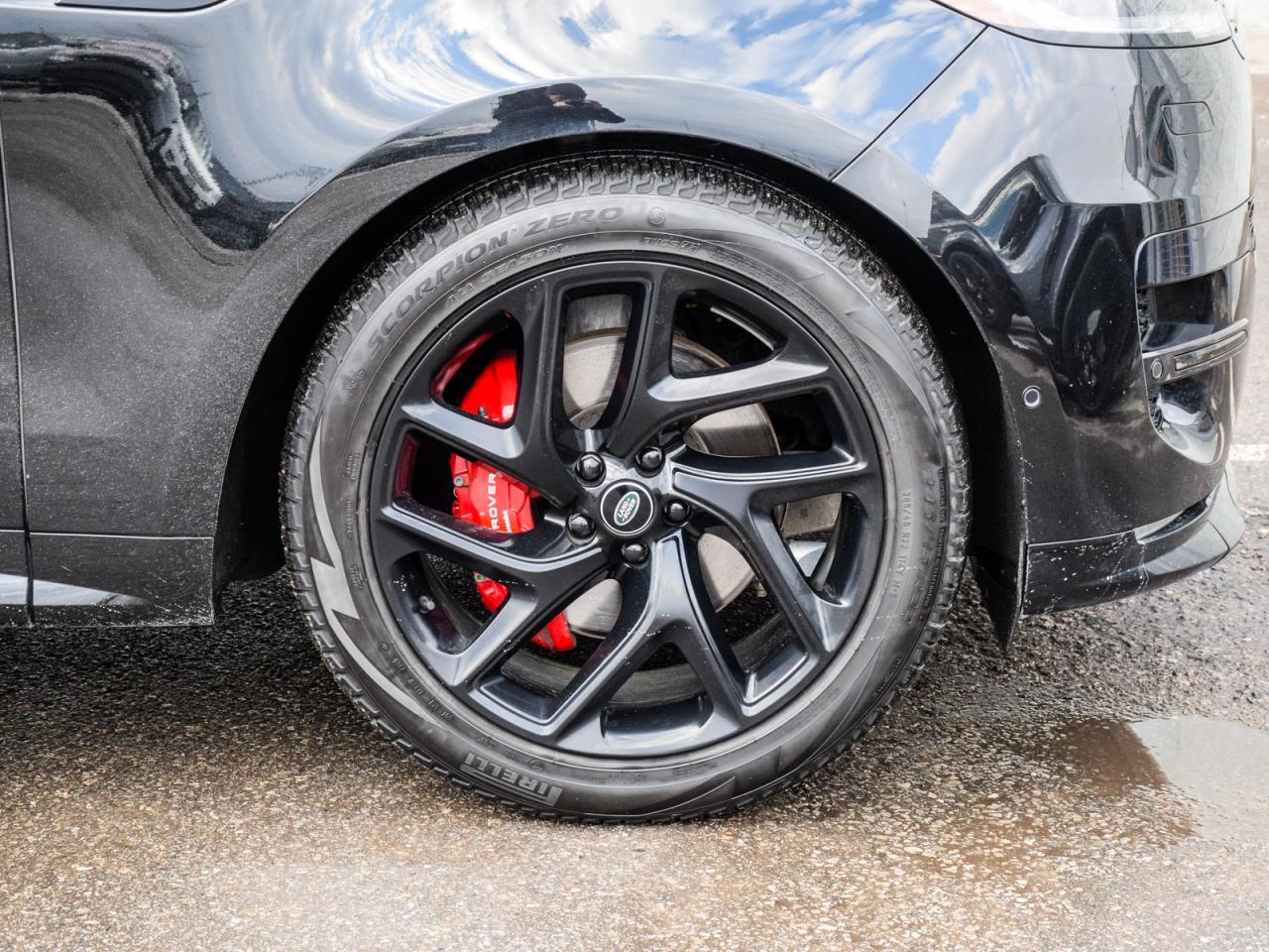 2023 Land Rover Range Rover Sport Dynamic SE Photo