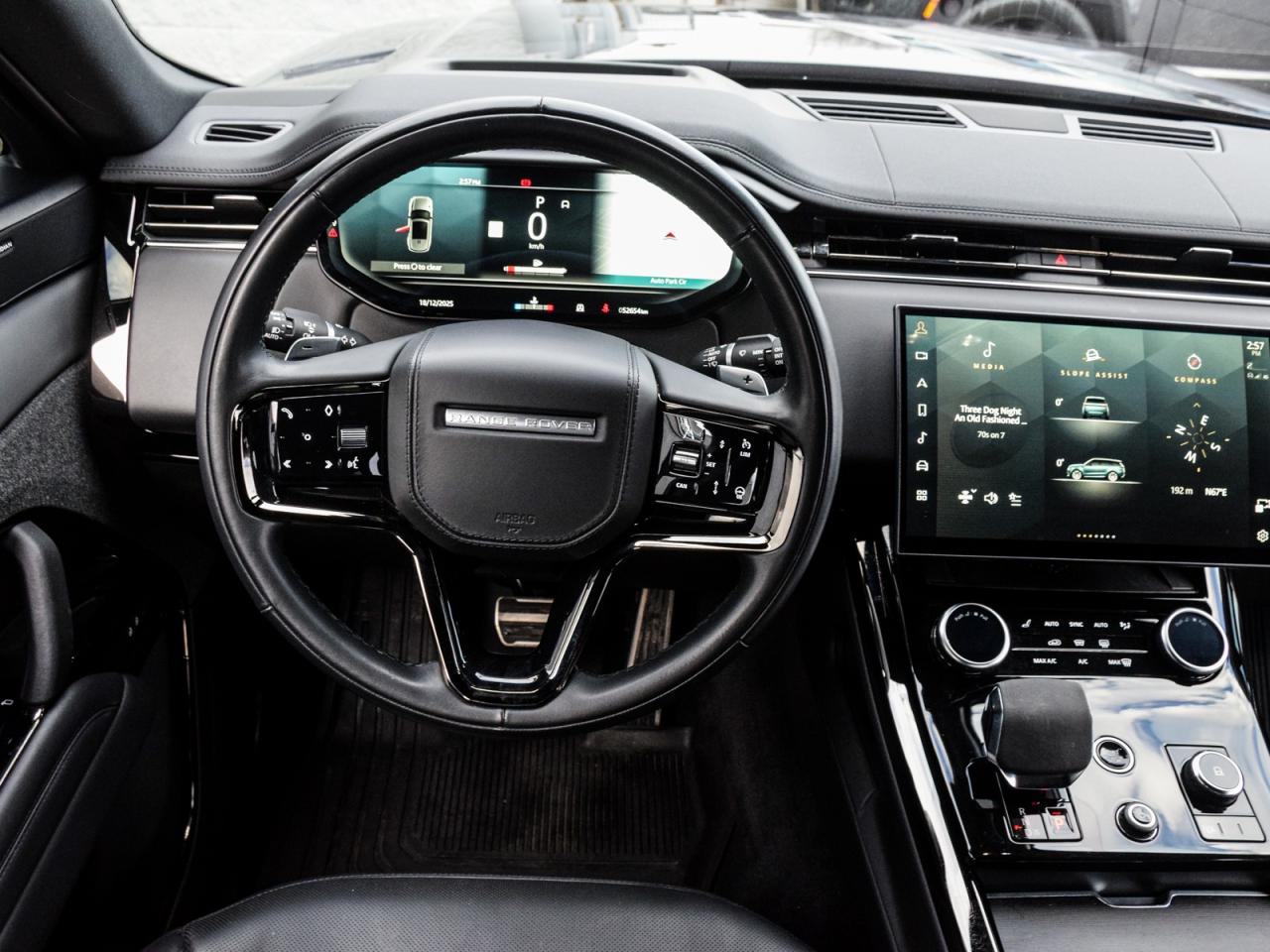 2023 Land Rover Range Rover Sport Dynamic SE Photo