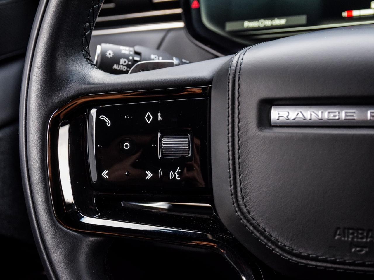 2023 Land Rover Range Rover Sport Dynamic SE Photo