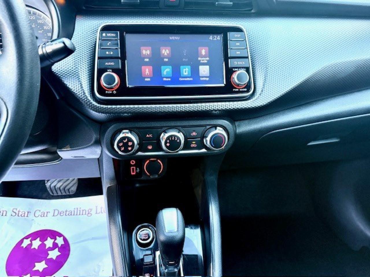 2020 Nissan Kicks S, BLIND SPOT, PUSH BUTTON, BACK UP CAM, STREAMING Photo