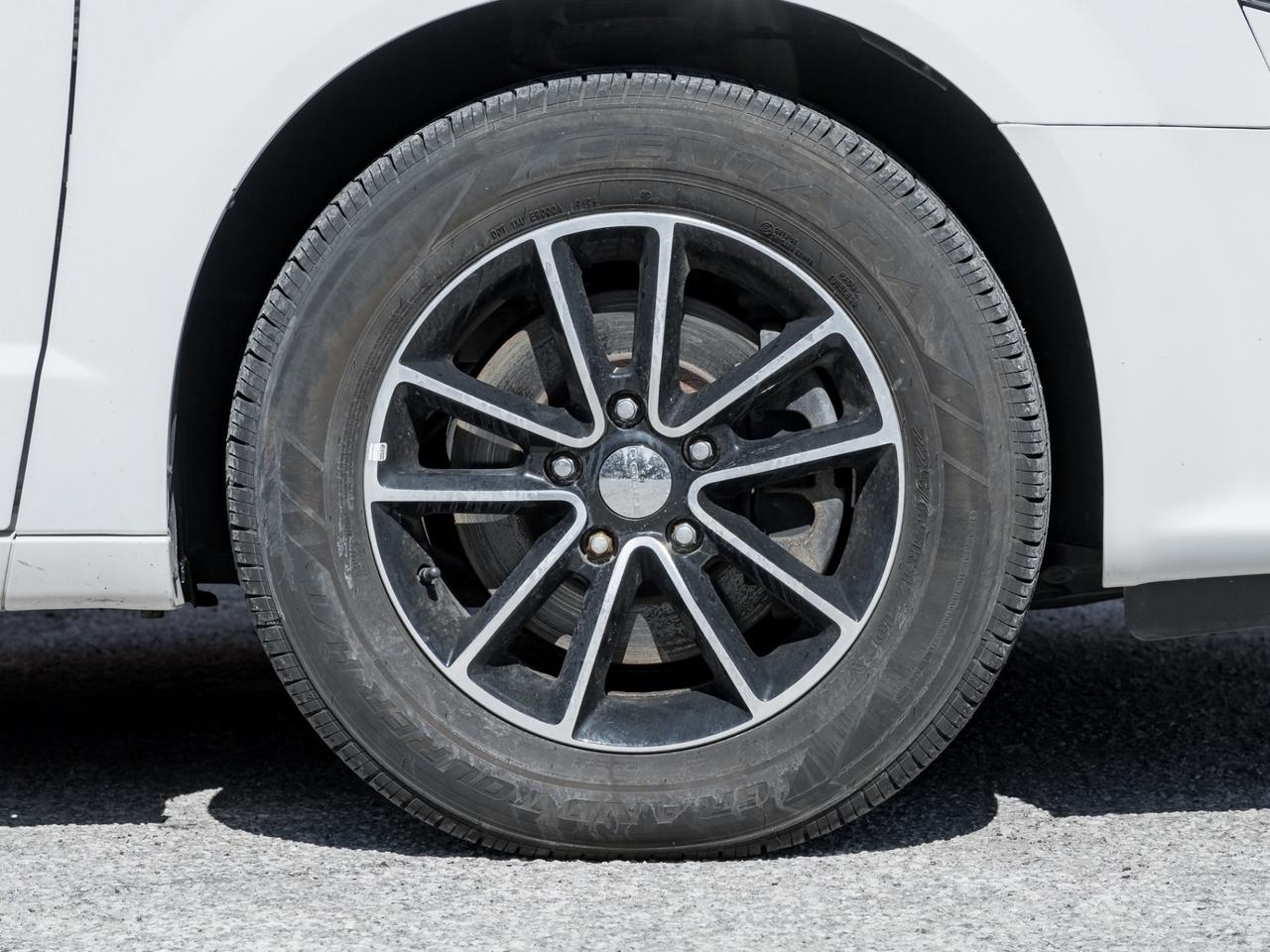 2019 Dodge Grand Caravan GT -NO Accidents-Leather-Rear Cam-P/ Tailgate-P/ S Photo3