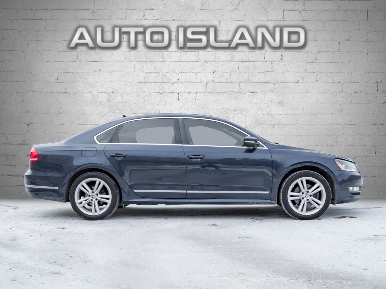 2014 Volkswagen Passat 1.8 TSI  Highline, NAVI, CAMERA, LEATHER, SUNROOF Photo