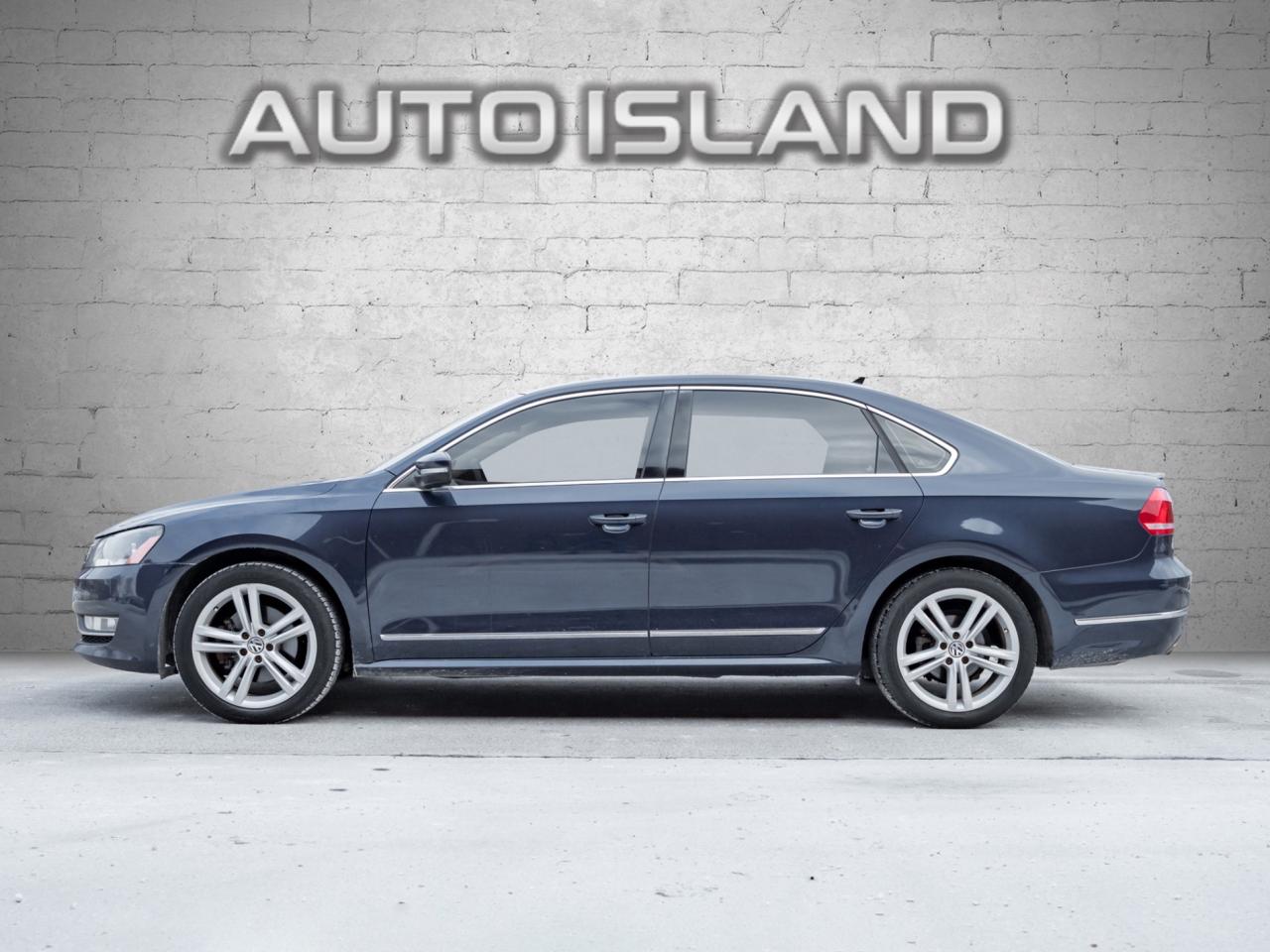 2014 Volkswagen Passat 1.8 TSI  Highline, NAVI, CAMERA, LEATHER, SUNROOF Photo4