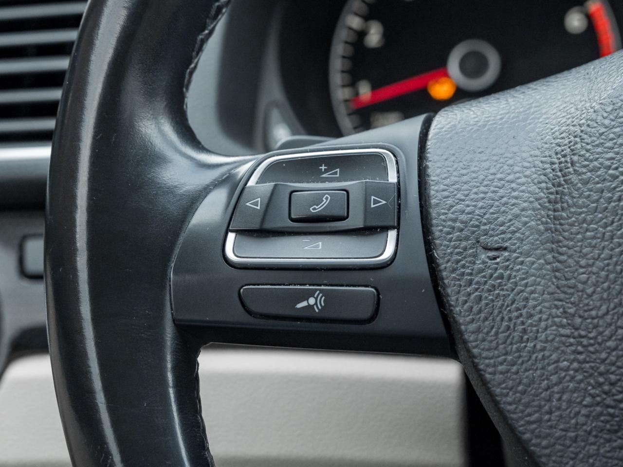 2014 Volkswagen Passat 1.8 TSI  Highline, NAVI, CAMERA, LEATHER, SUNROOF Photo