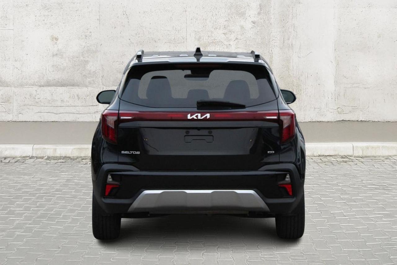 2024 Kia Seltos EX AWD Photo4