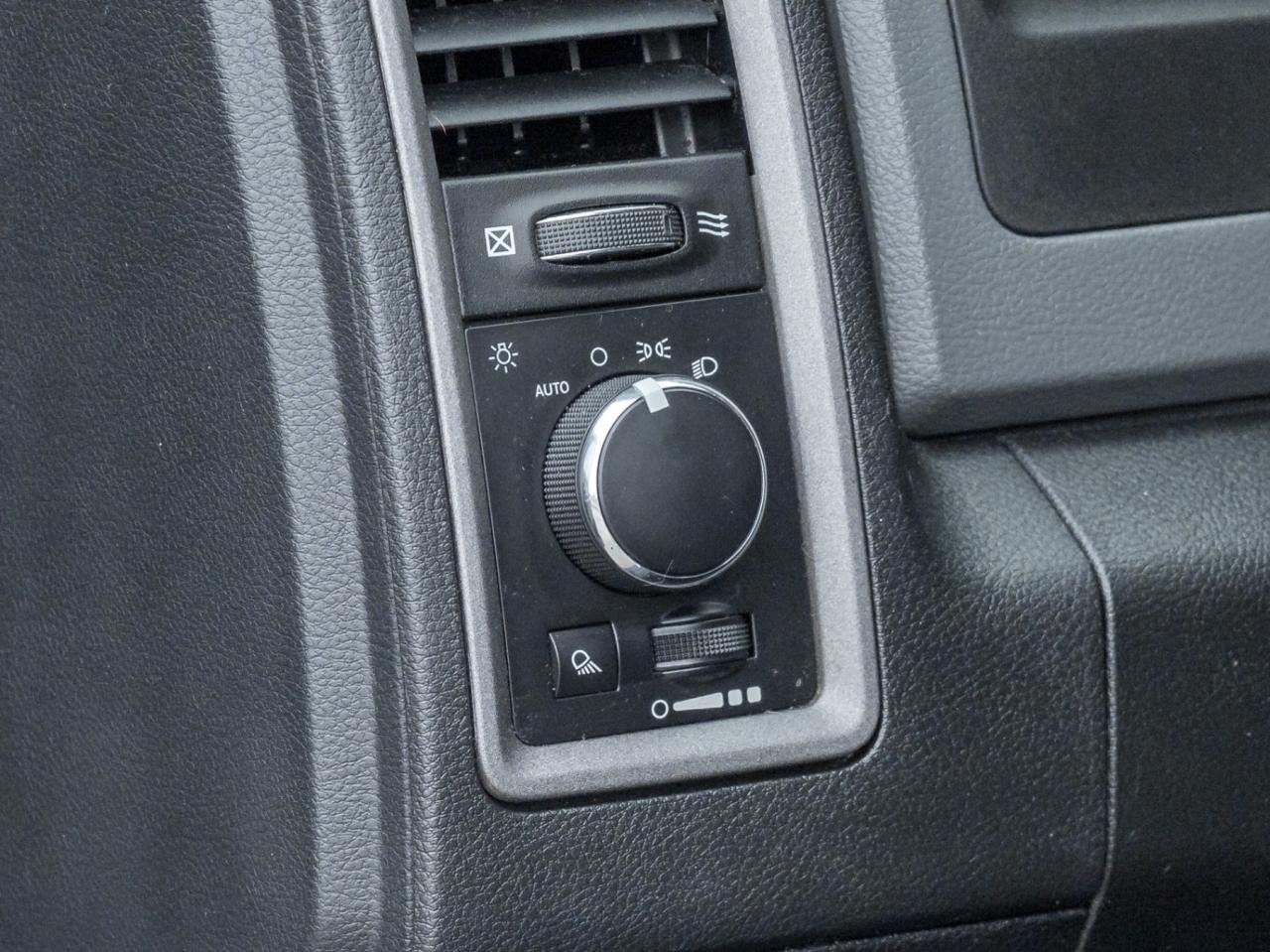 2017 RAM 1500 4WD Crew Cab 140.5 ST, No Accident Photo