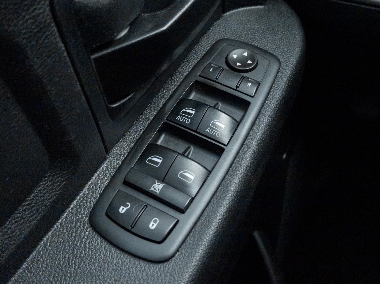 2017 RAM 1500 4WD Crew Cab 140.5 ST, No Accident Photo