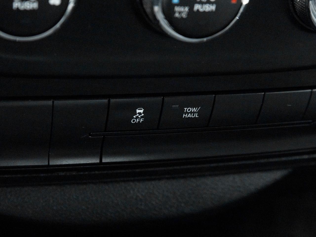 2017 RAM 1500 4WD Crew Cab 140.5 ST, No Accident Photo