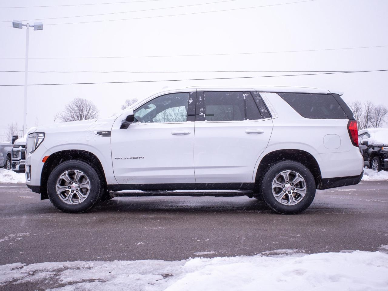 2024 GMC Yukon SLE - Three Row Seating Remote Start Photo4