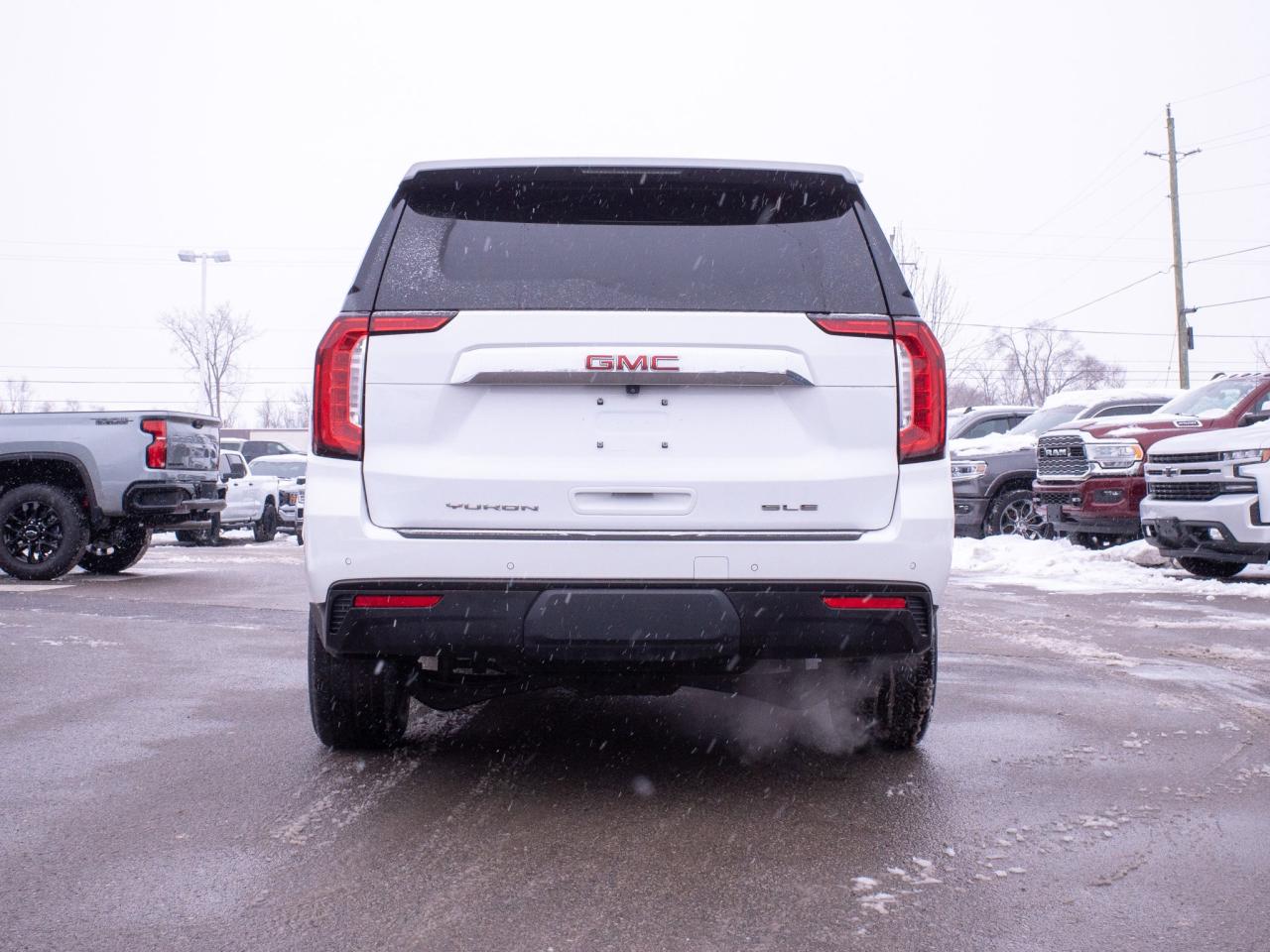 2024 GMC Yukon SLE - Three Row Seating Remote Start Photo