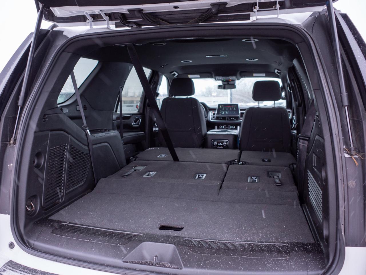 2024 GMC Yukon SLE - Three Row Seating Remote Start Photo