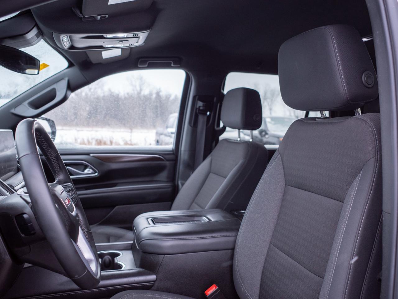 2024 GMC Yukon SLE - Three Row Seating Remote Start Photo