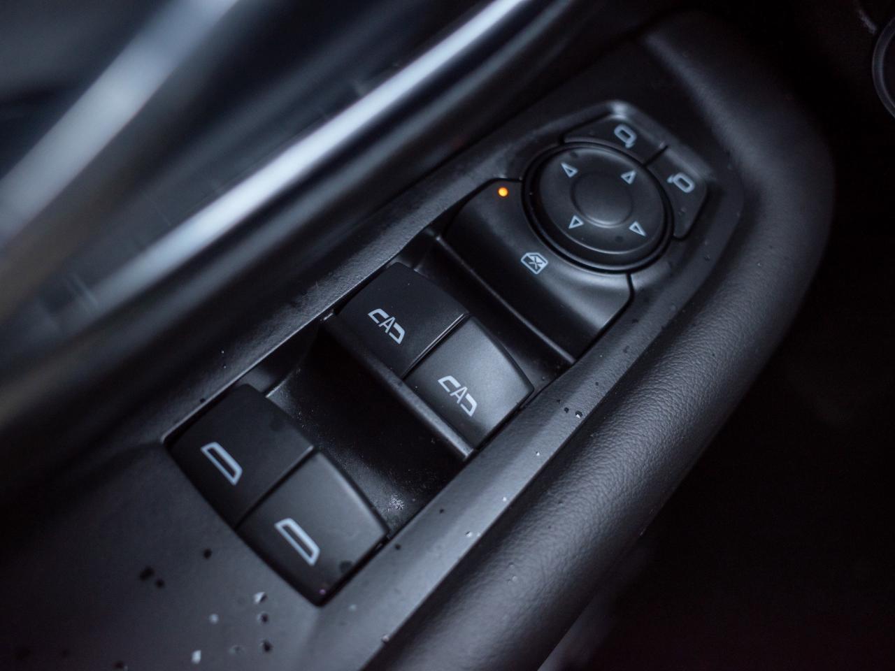 2024 GMC Yukon SLE - Three Row Seating   Remote Start Photo