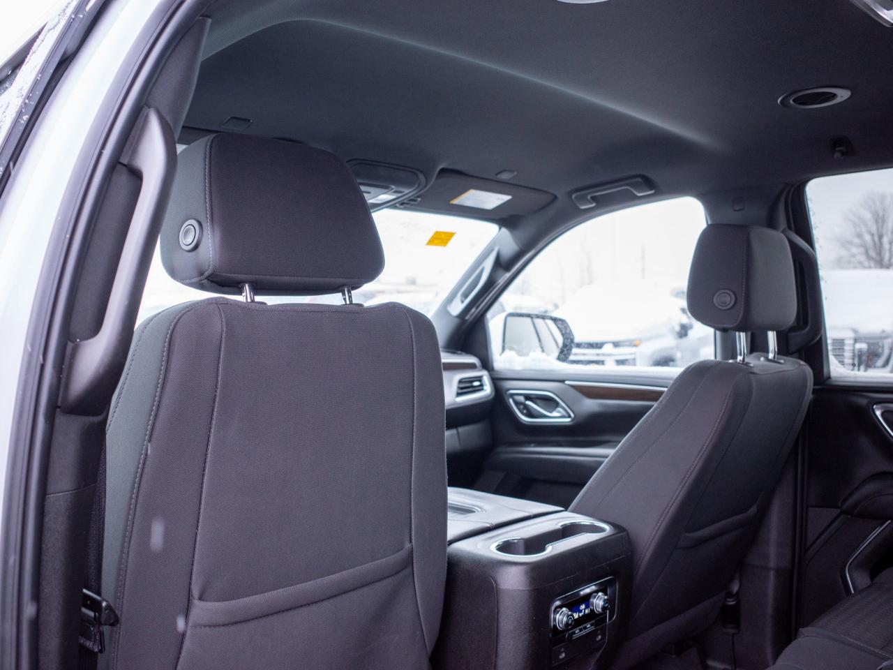 2024 GMC Yukon SLE - Three Row Seating Remote Start Photo