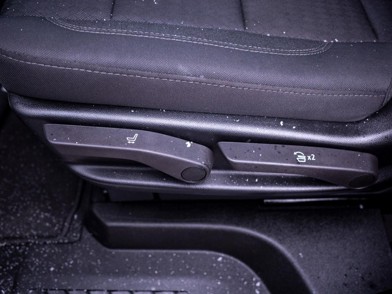 2024 GMC Yukon SLE - Three Row Seating   Remote Start Photo