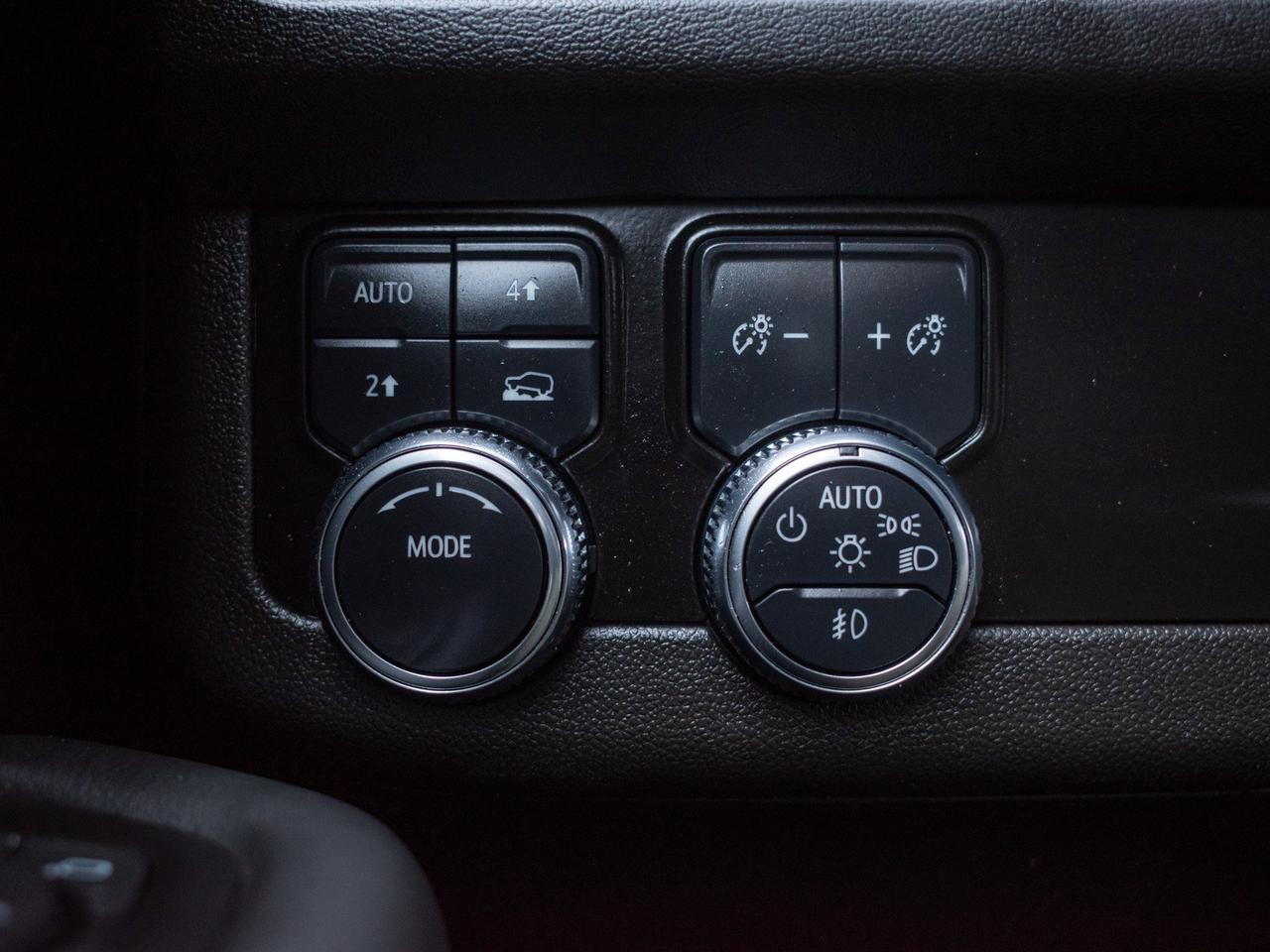 2024 GMC Yukon SLE - Three Row Seating   Remote Start Photo