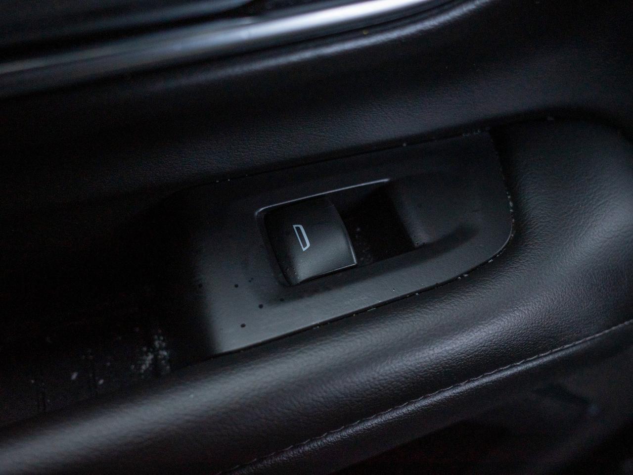 2024 GMC Yukon SLE - Three Row Seating   Remote Start Photo