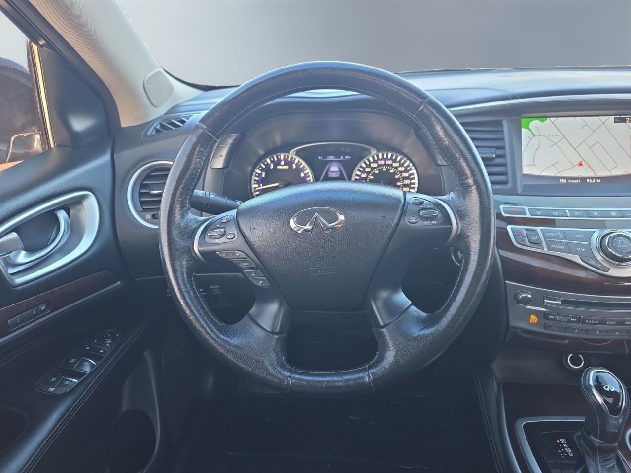 2017 Infiniti QX60 AWD * NO ACCIDENTS / DRIVER ASSIST / 360 CAMERA / Photo