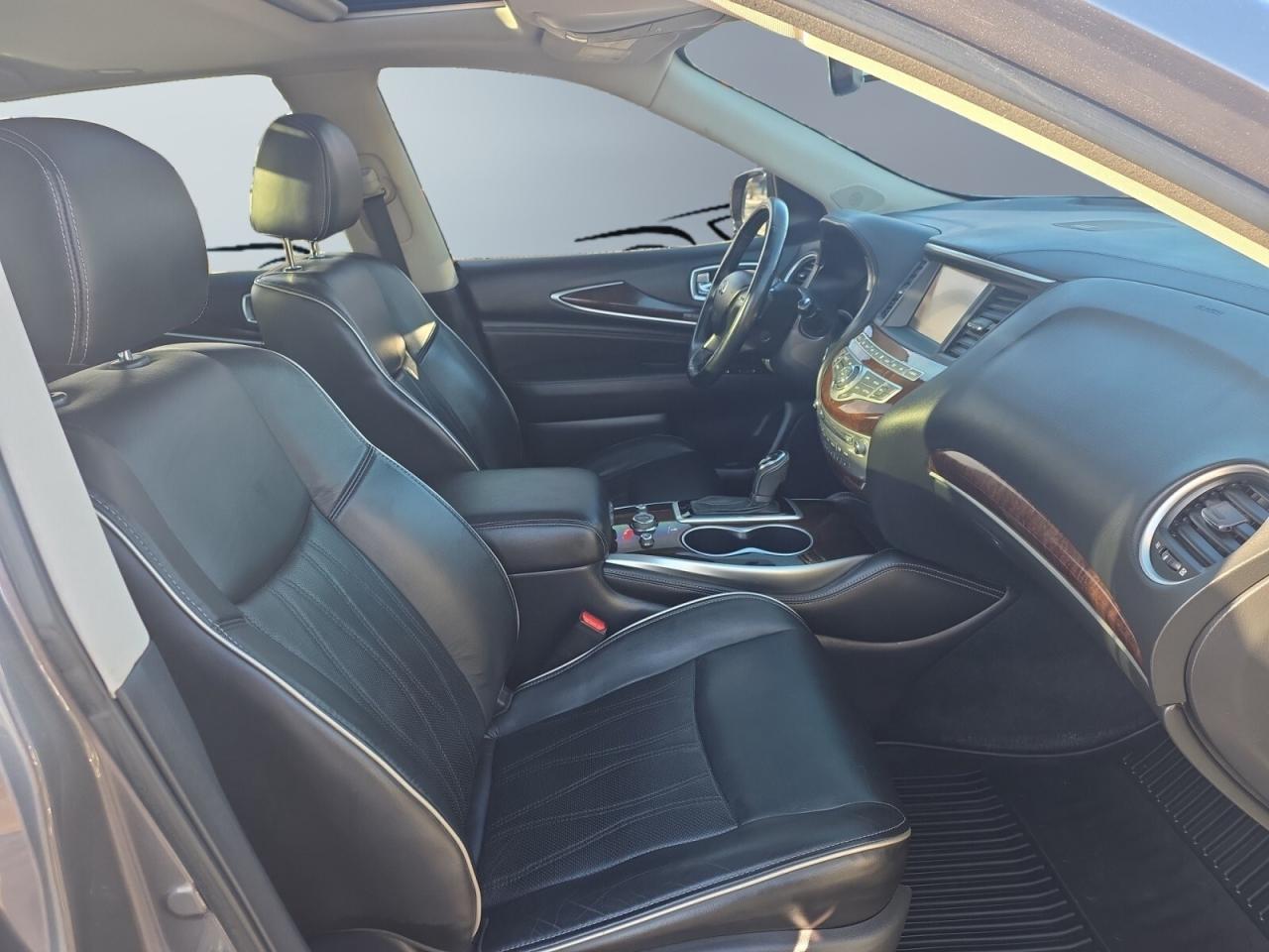 2017 Infiniti QX60 AWD * NO ACCIDENTS / DRIVER ASSIST / 360 CAMERA / Photo