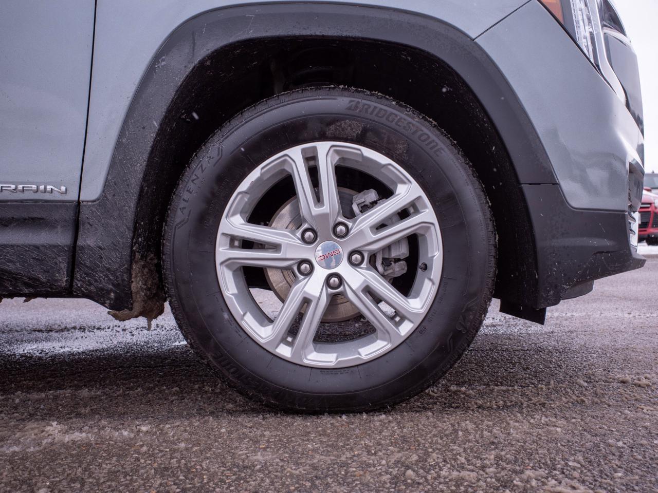 2024 GMC Terrain SLE - Remote Engine Start Photo