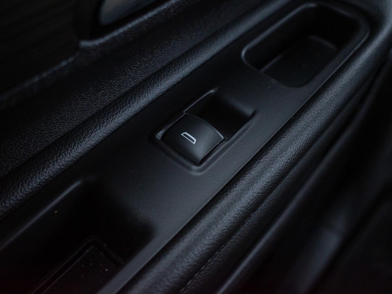 2024 GMC Terrain SLE - Remote Engine Start Photo