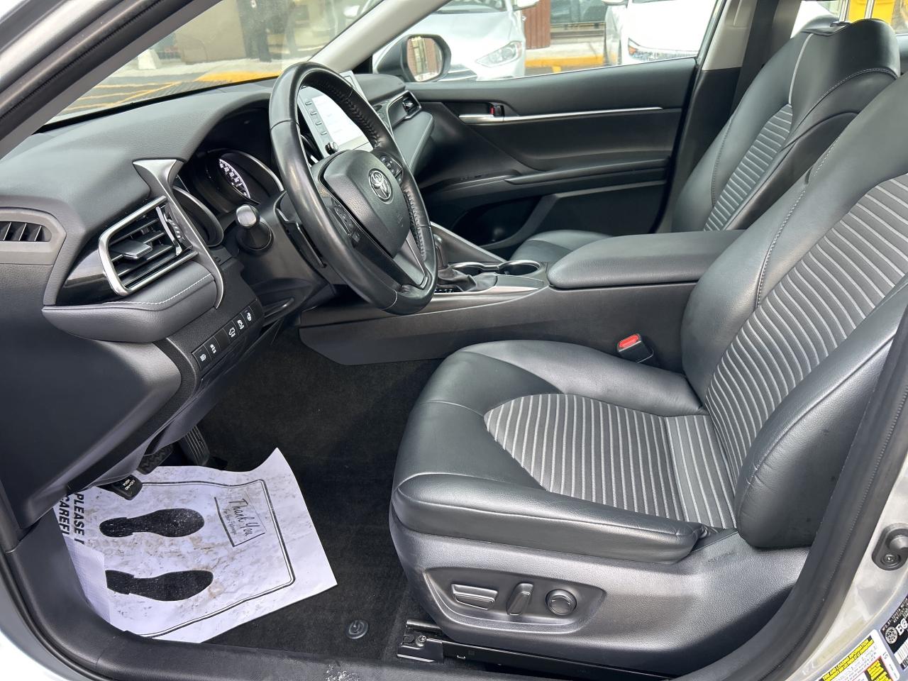 2024 Toyota Camry SE Auto   CLEAN CARFAX Photo