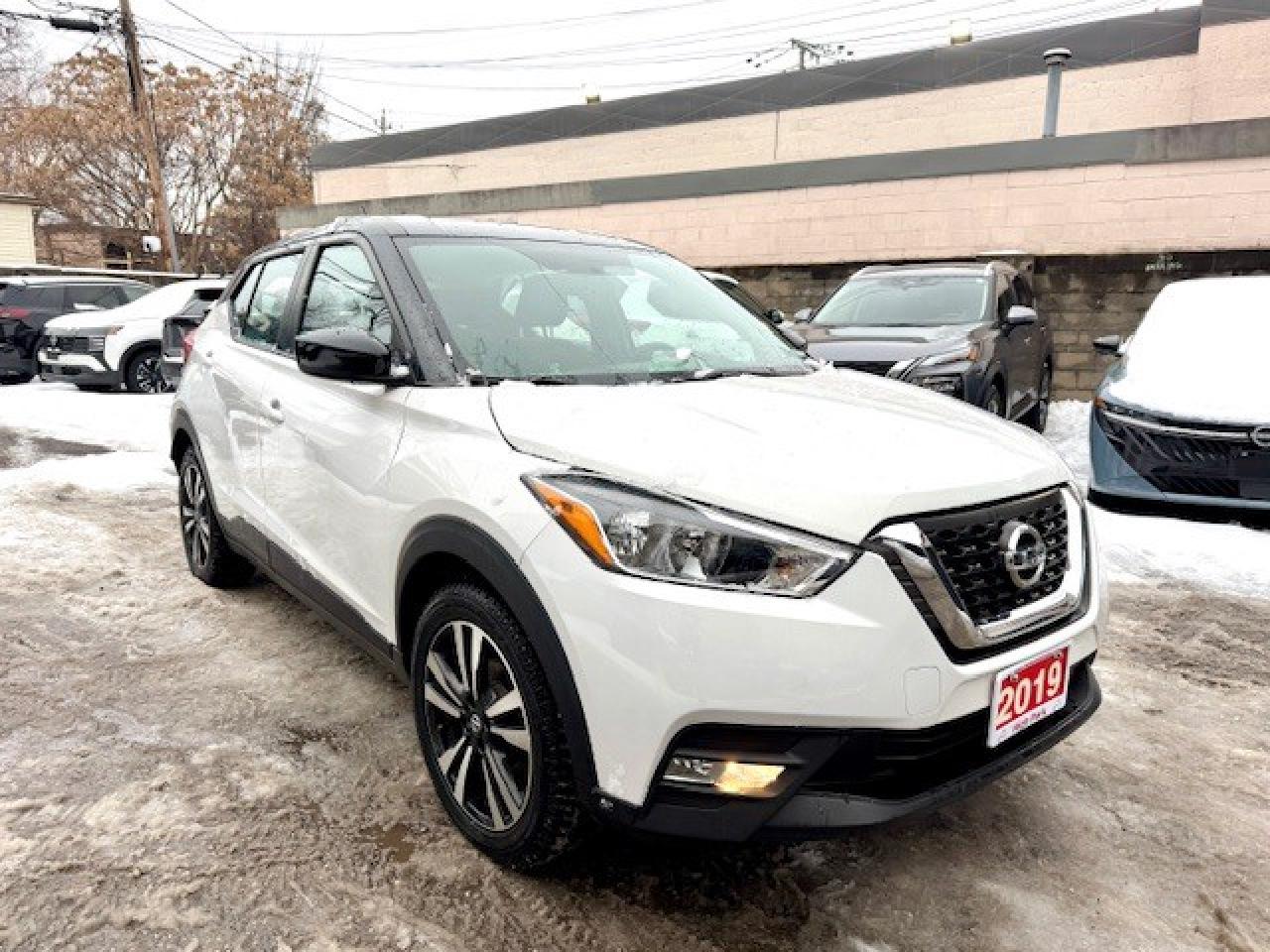 2019 Nissan Kicks SV, APPLE CARPLAY, HEATED SEATS, BACK UP, XM RADIO Photo2