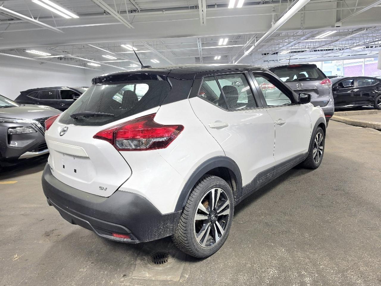 2019 Nissan Kicks SV (CVT) 4dr Front-Wheel Drive Photo