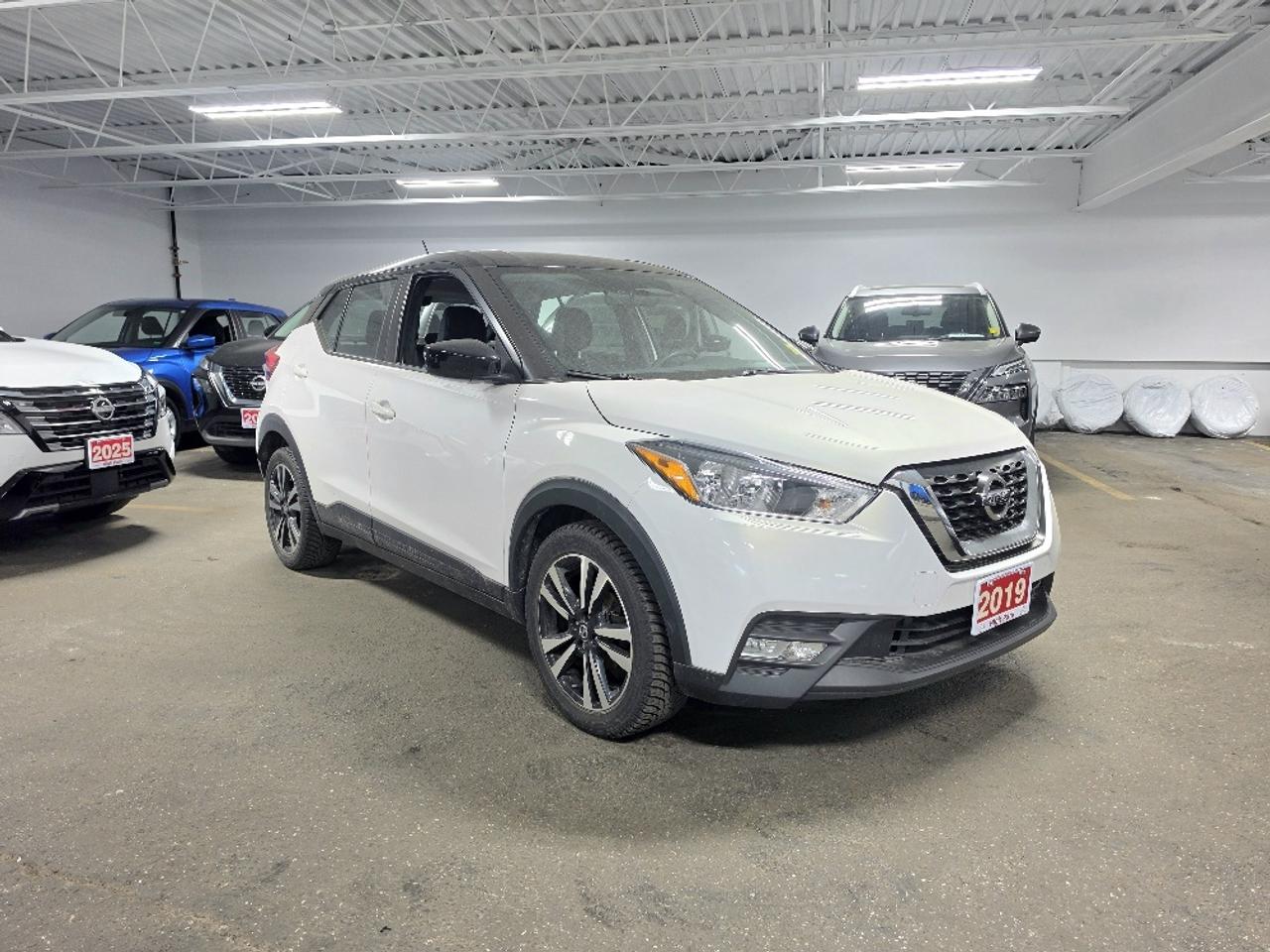 2019 Nissan Kicks SV (CVT) 4dr Front-Wheel Drive Photo