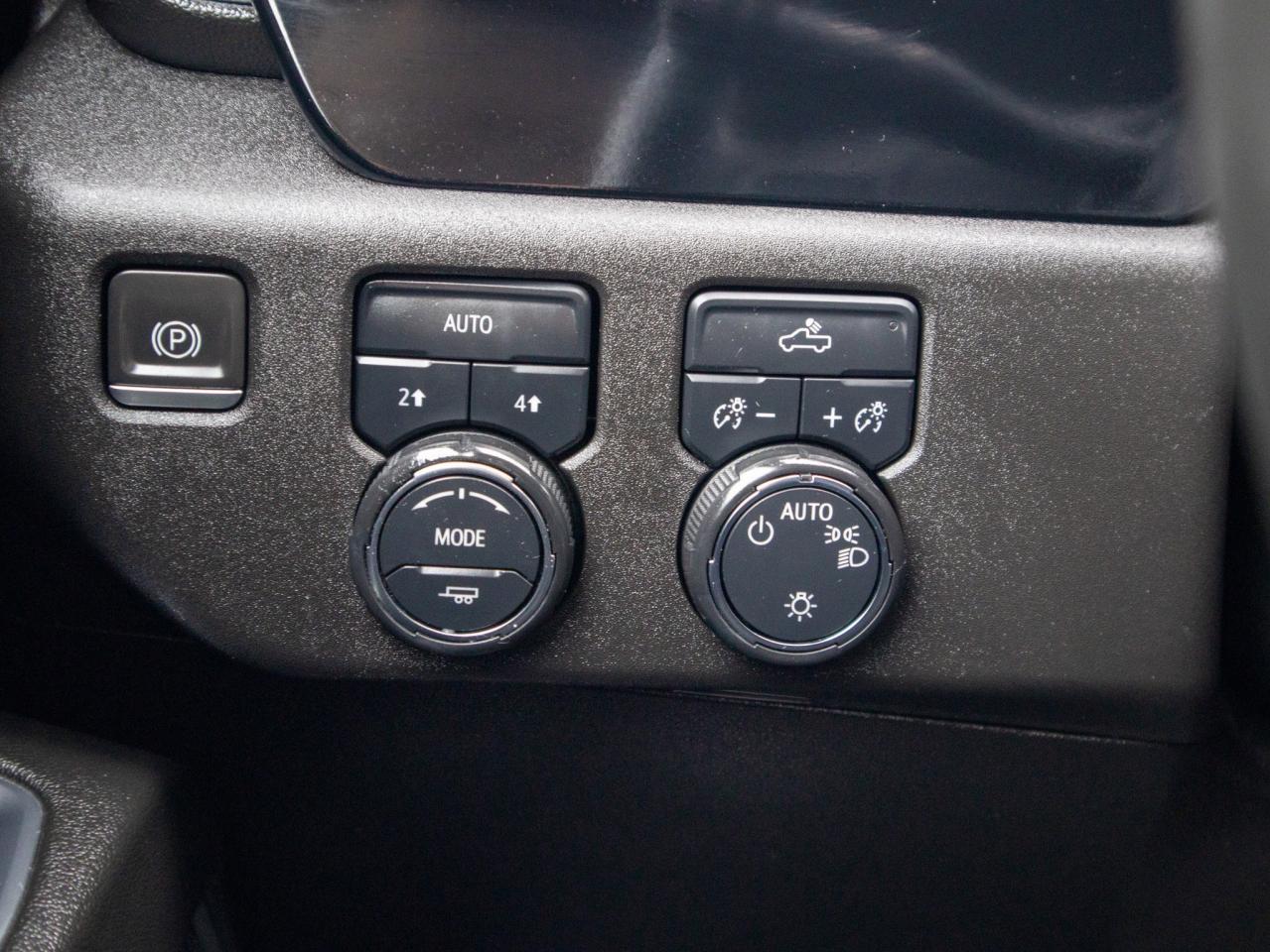 2024 Chevrolet Silverado 1500 LT - Heated Steering Wheel Heated Front Seats Photo