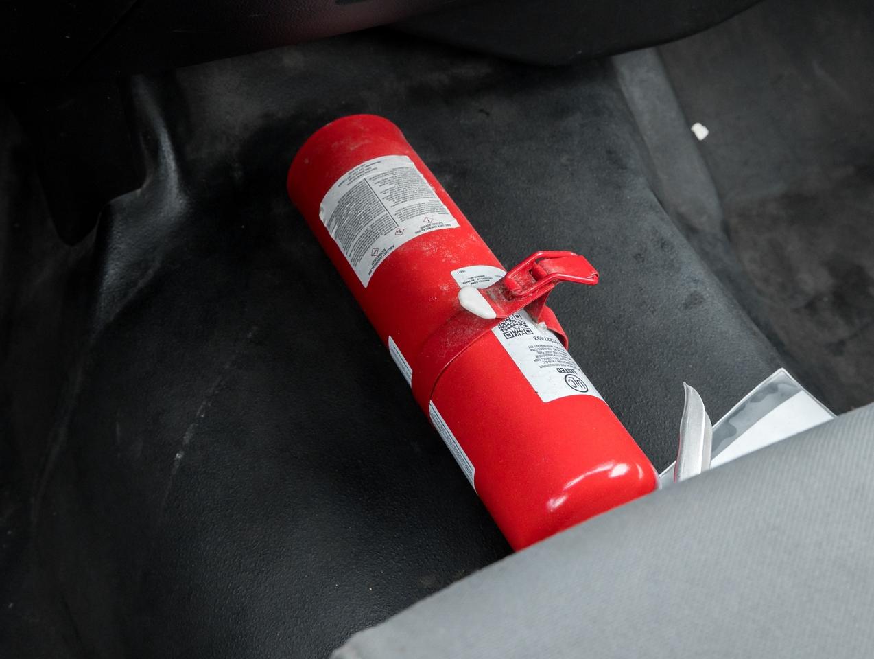 2015 Chevrolet Silverado 1500 2WD Reg Cab 119.0 LS Photo