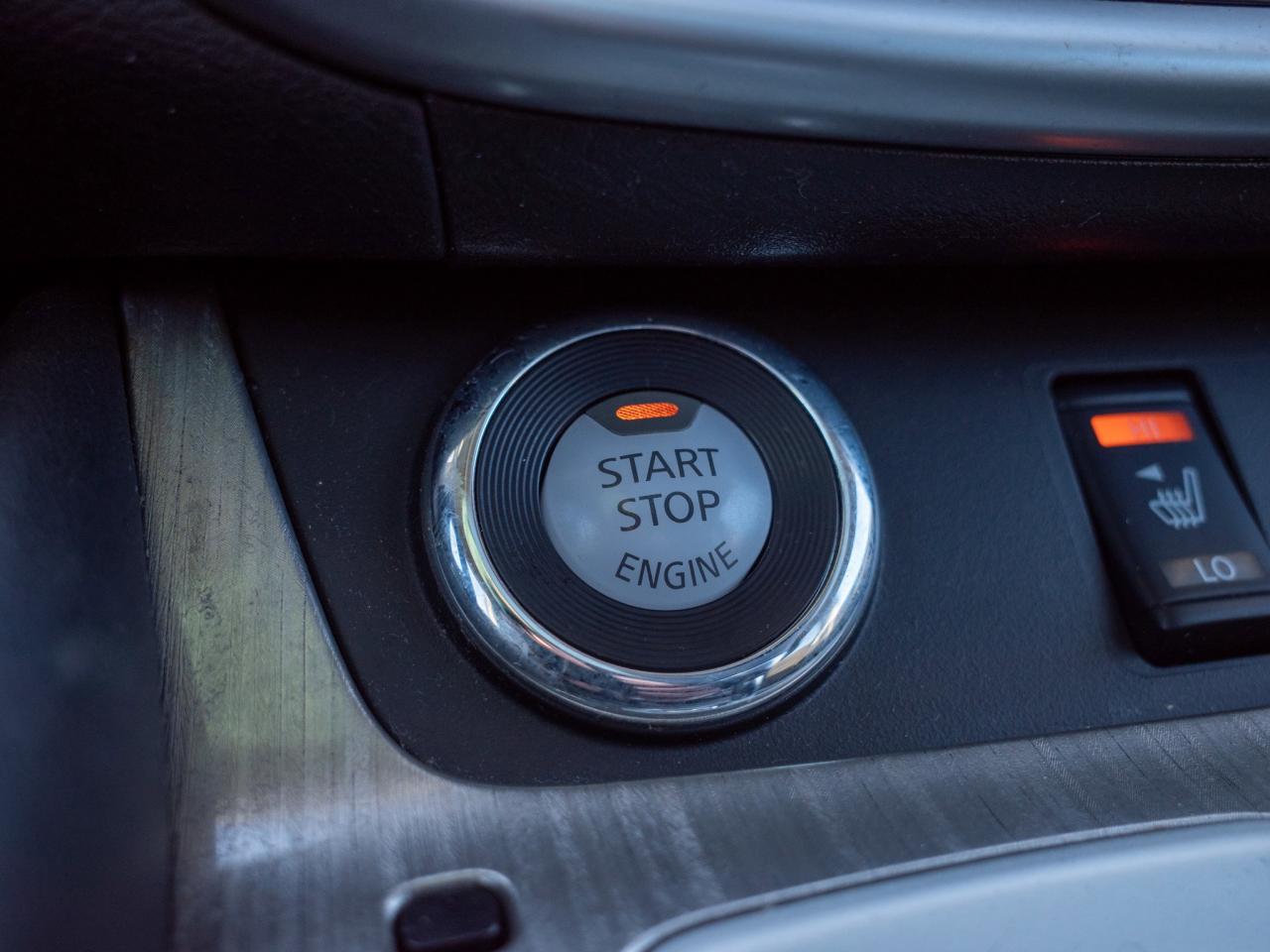 2016 Nissan Murano - Sun/Moonroof Photo