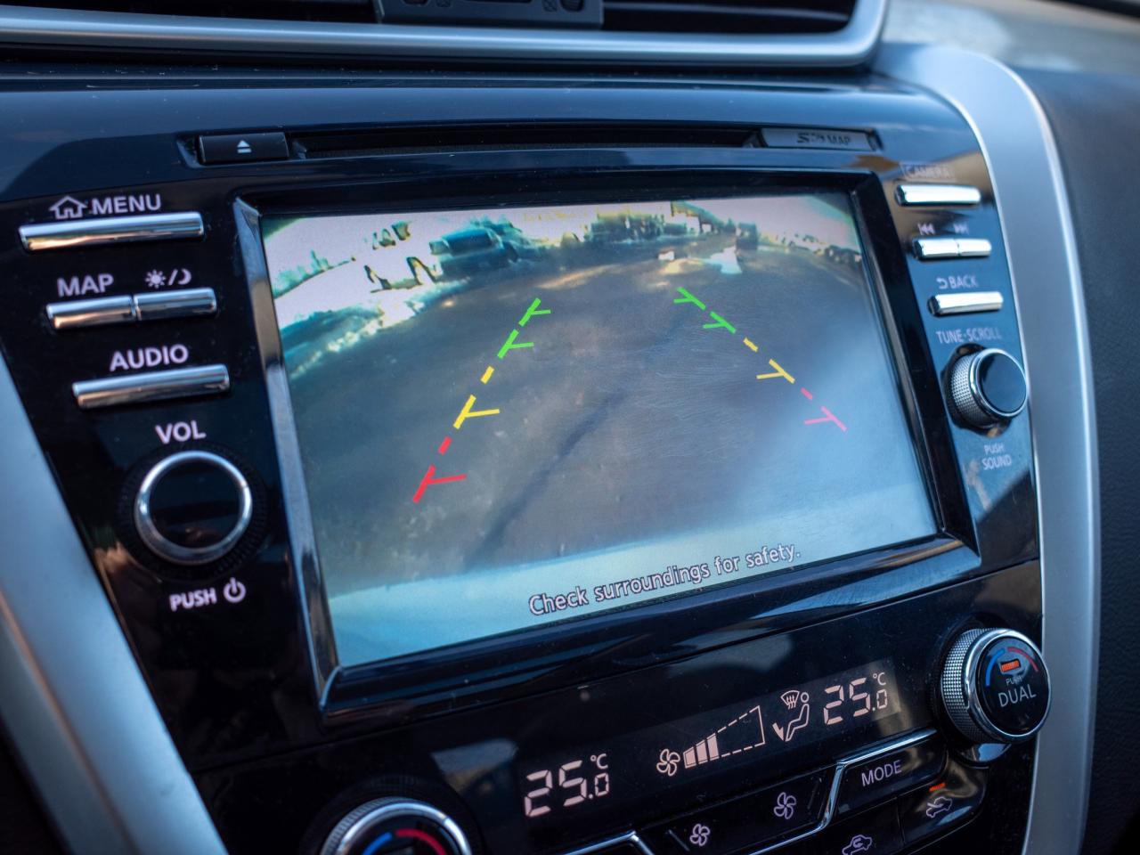 2016 Nissan Murano - Sun/Moonroof Photo
